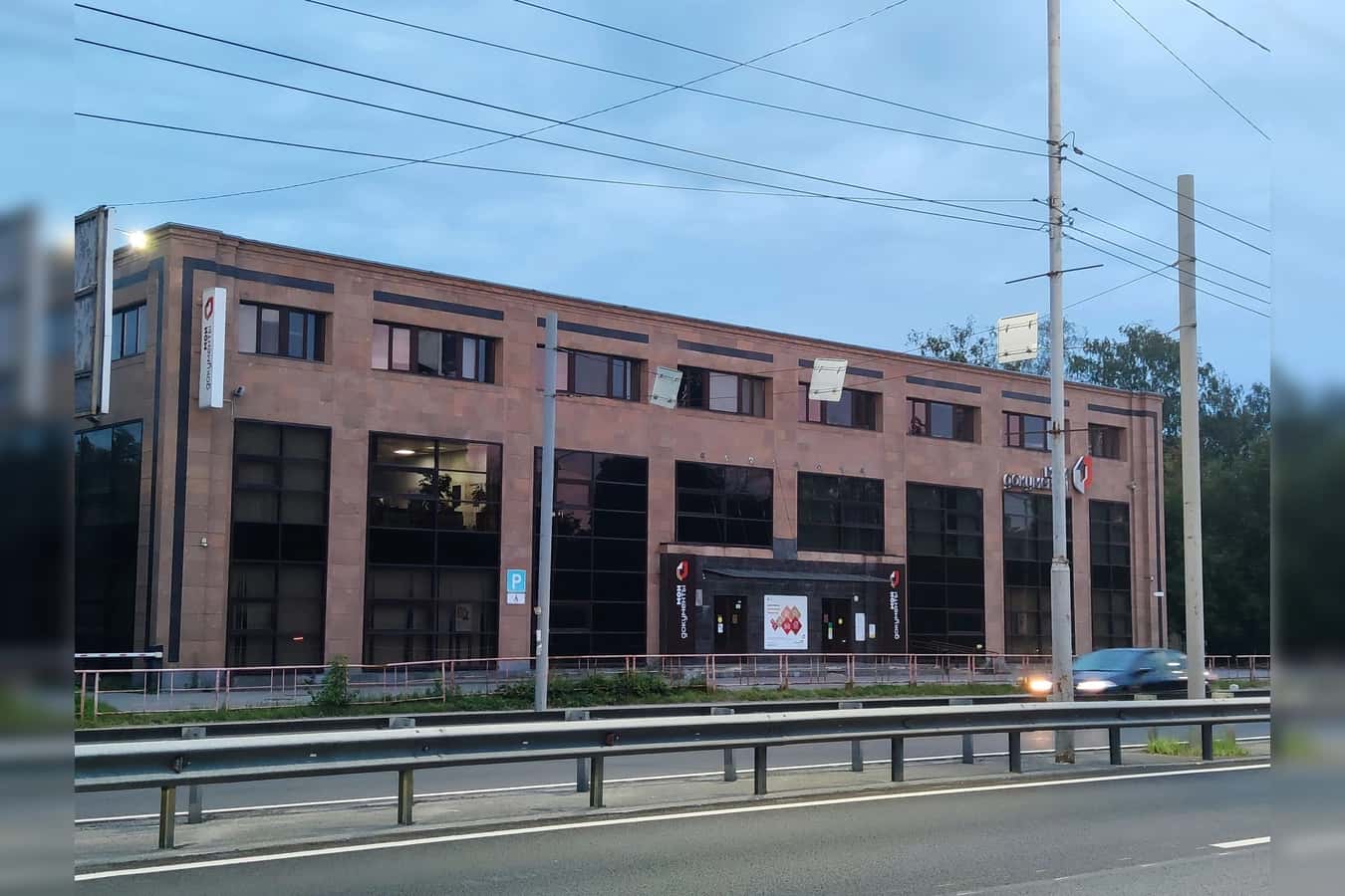 Снять квартиру посуточно у Московского вокзала (проспект Фрунзе, 14) 3
