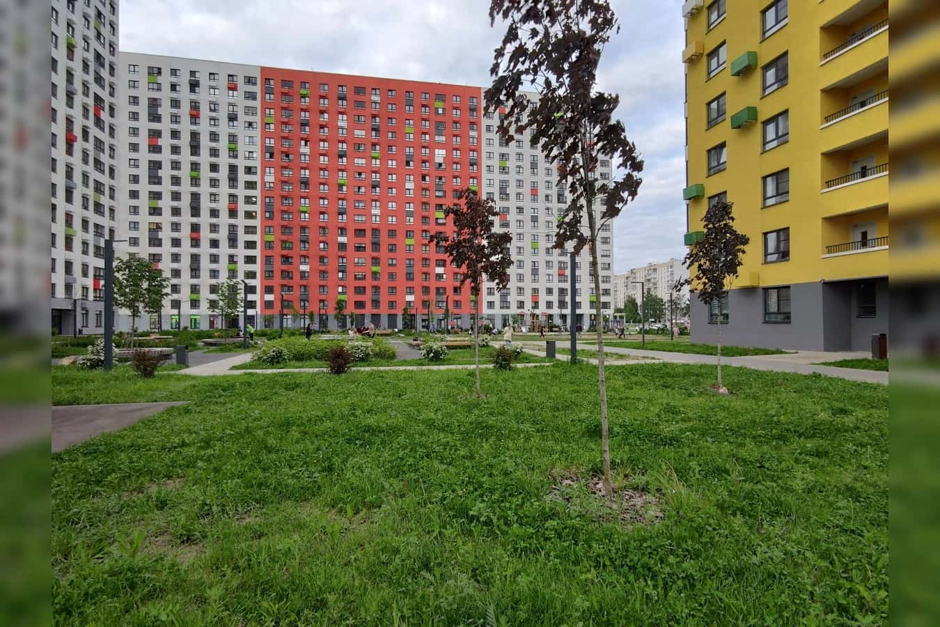 Снять квартиру посуточно у Храма Матроны (ул. Лескова, 38) 25
