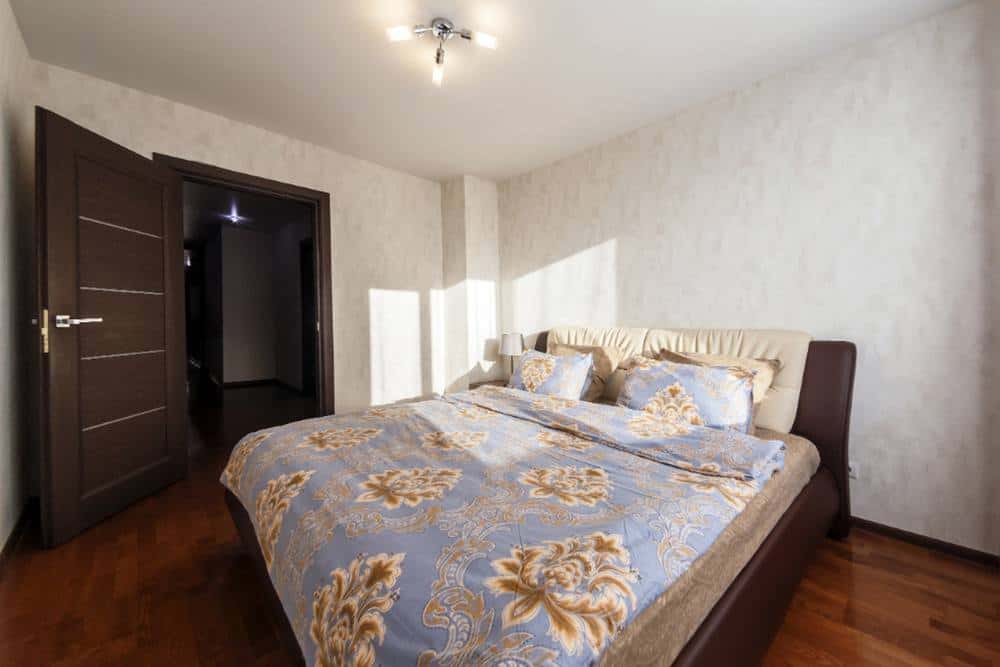 2-комнатная квартира посуточно в Екатеринбурге, Челюскинцев, 33