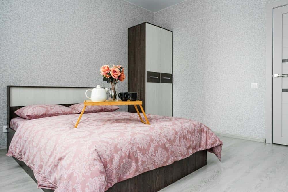 2-комнатная квартира посуточно в Екатеринбурге, Азина, 22к2 5