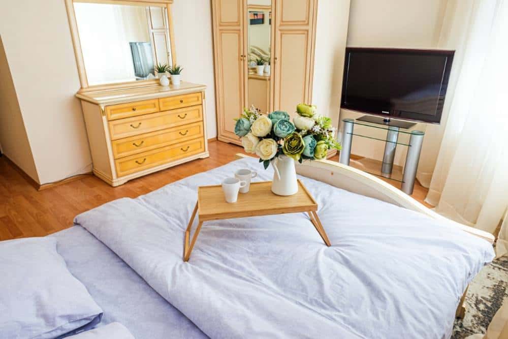 2-комнатная квартира посуточно в Екатеринбурге, Крылова, 27