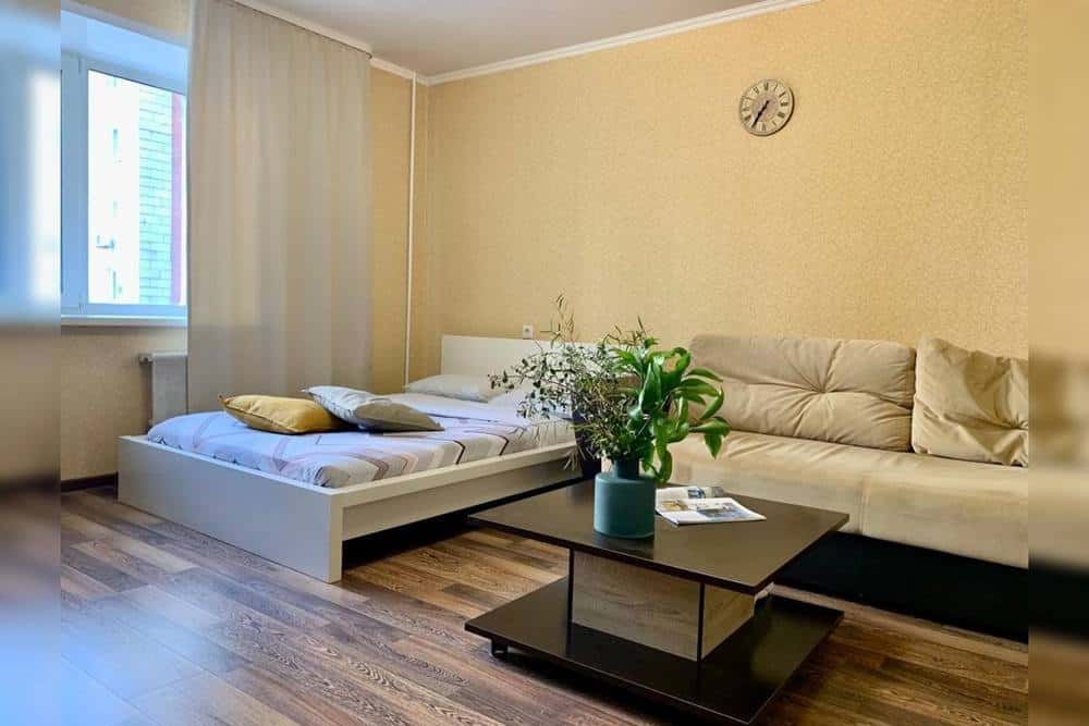 2-комнатная квартира посуточно в Екатеринбурге, Репина 107