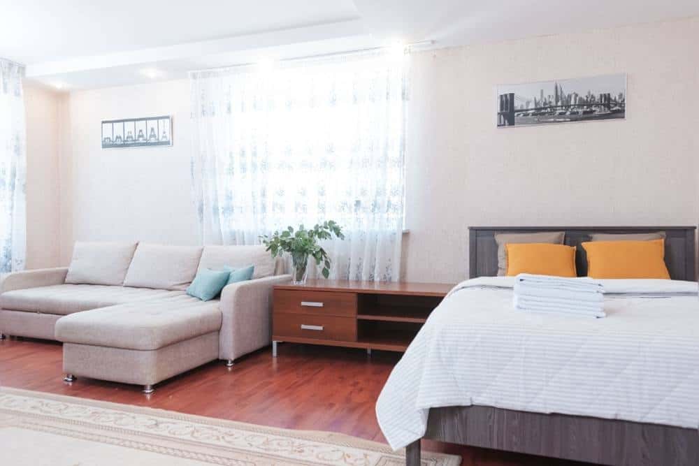 2-комнатная квартира посуточно в Екатеринбурге, Фурманова, 66 8