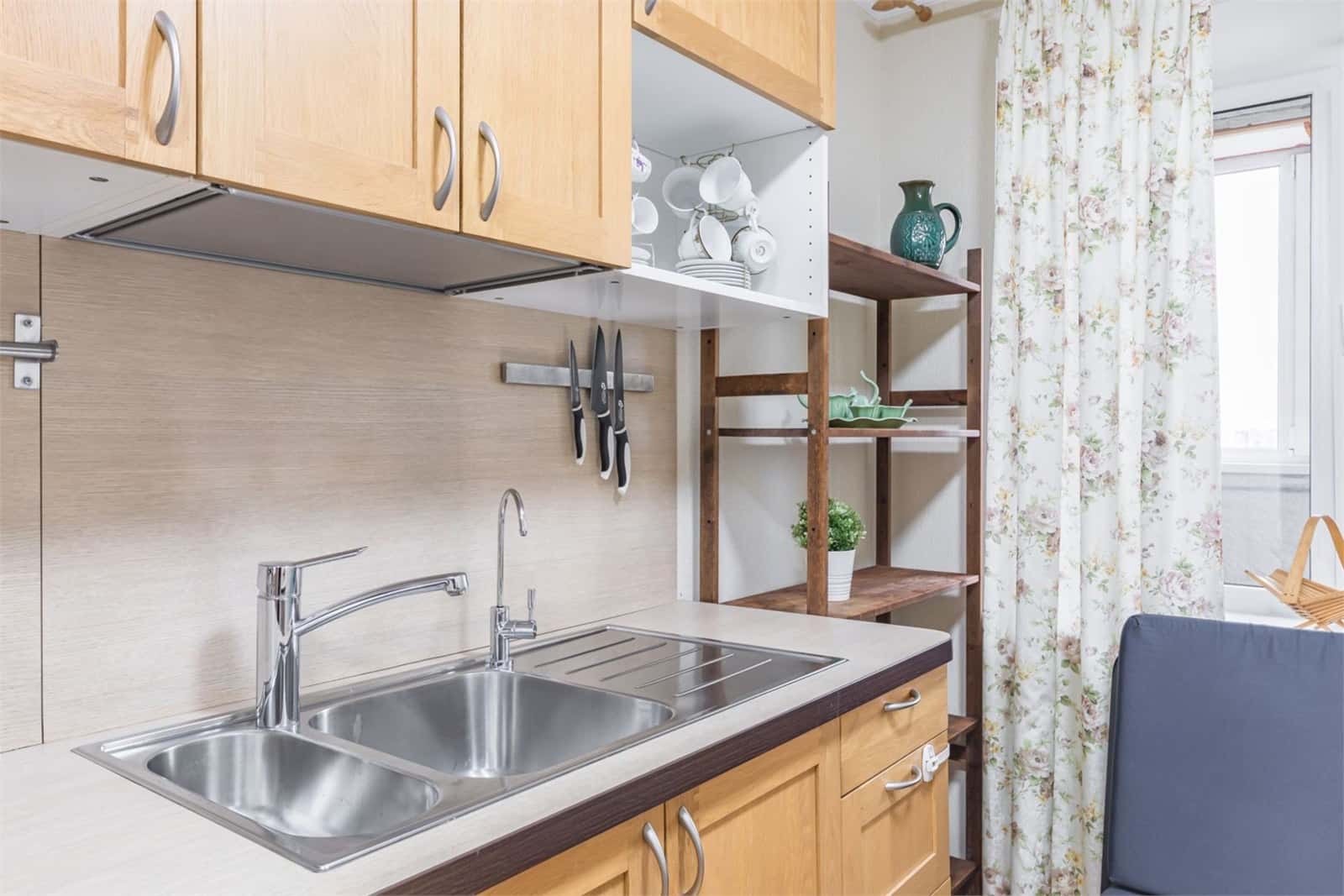 1-комнатная квартира посуточно в Нижнем Новгороде, Мещерский бульвар, 11 7