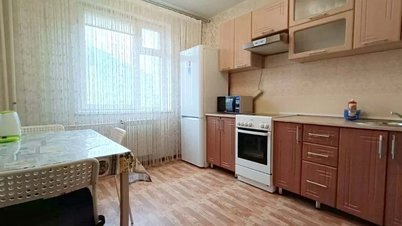2-комнатная квартира посуточно в Красноярске, ул. Ястынская, 15 6