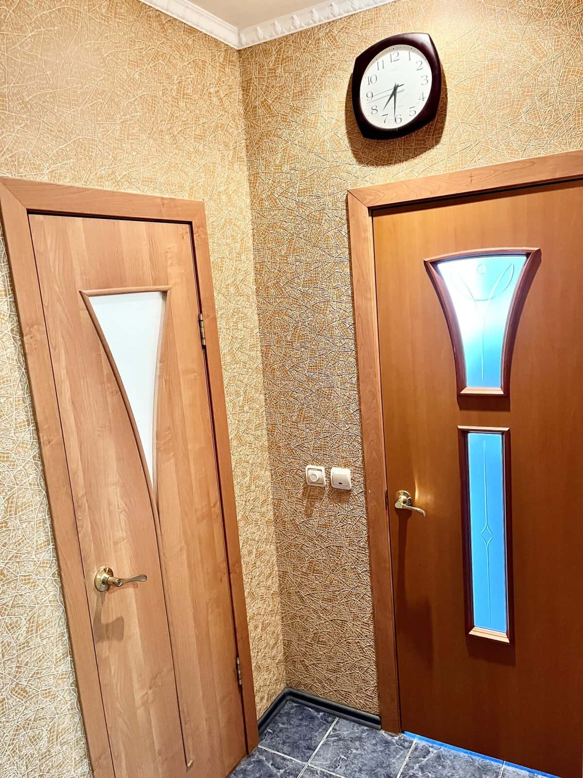 1-комнатная квартира посуточно в Омске, ул. Крупской, 12/1 5