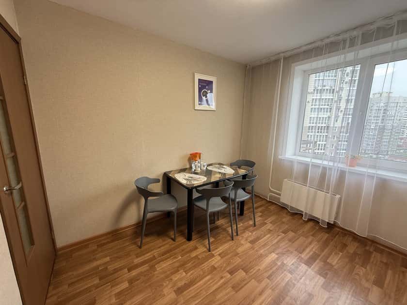 1-комнатная квартира посуточно в Новокузнецке, проспект Н.С. Ермакова, 30 11
