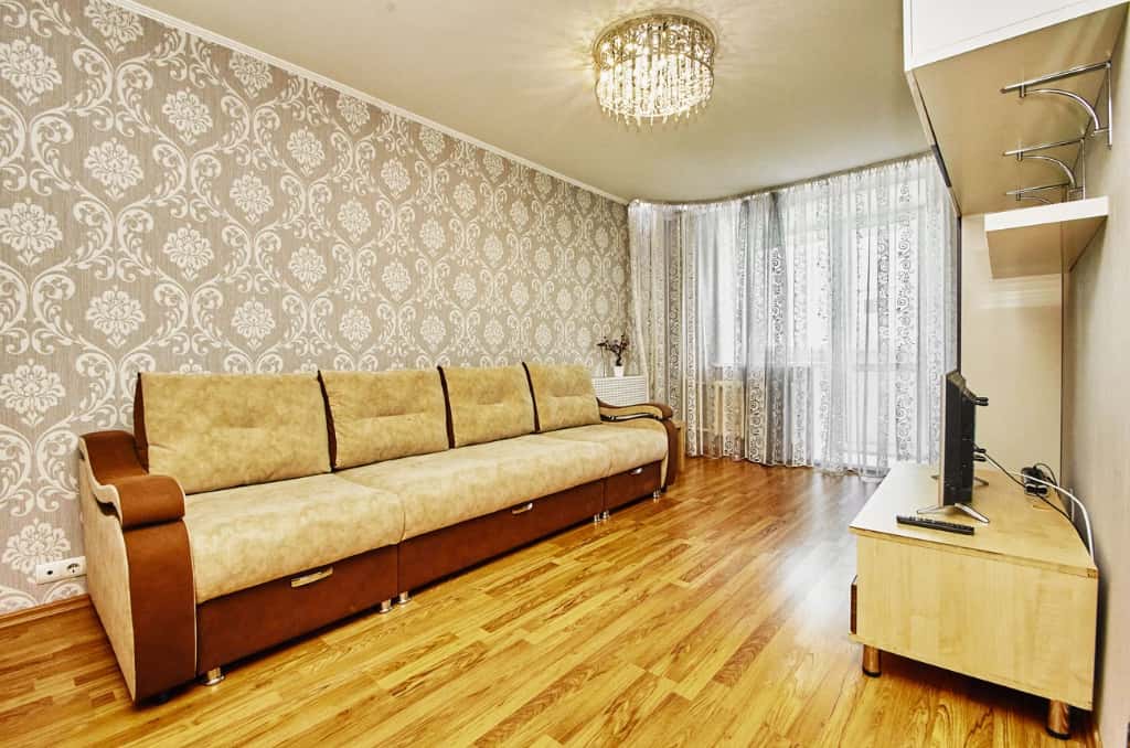 2-комнатная квартира посуточно, Томск, ул. Транспортная 7 3