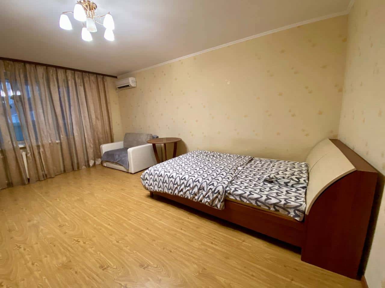 1-комнатная квартира посуточно, Самара, Солнечная, 53 6