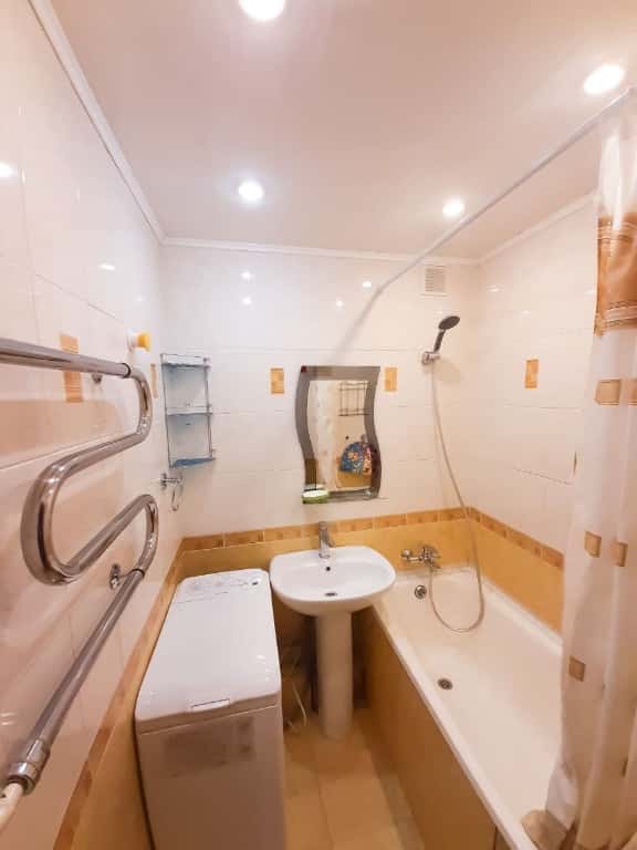 2-комнатная квартира посуточно, Самара, Вольская, 63 6