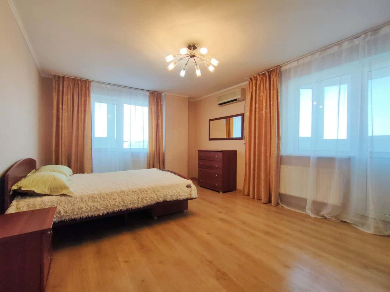 3-комнатная квартира посуточно, Самара, Карла Маркса, 177В 6