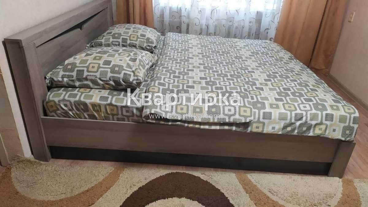 1-комнатная квартира посуточно, Нижнекамск, ул. Тукая, 8 — ул. Тукая, 8