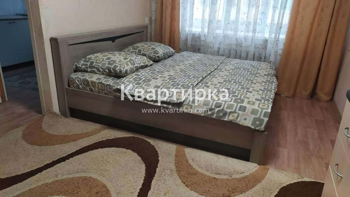 1-комнатная квартира посуточно, Нижнекамск, ул. Тукая, 8 3