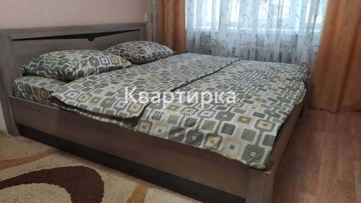 1-комнатная квартира посуточно, Нижнекамск, ул. Тукая, 8 4