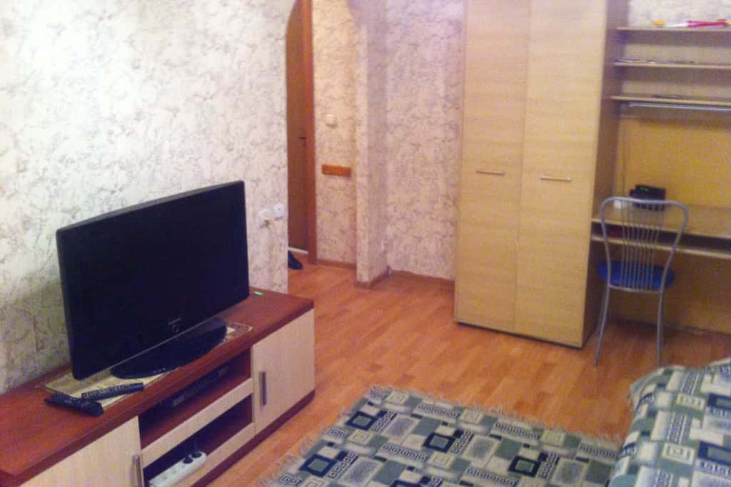 1-komnatnaya kvartira posutochno, Moskva, Krasnobogatyrskaya ulitsa, 77 — Krasnobogatyrskaya ulitsa, 77