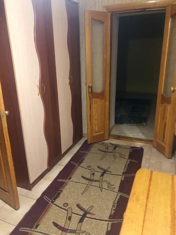3-комнатная квартира посуточно, Барнаул, пр. Красноармейский, 79 4