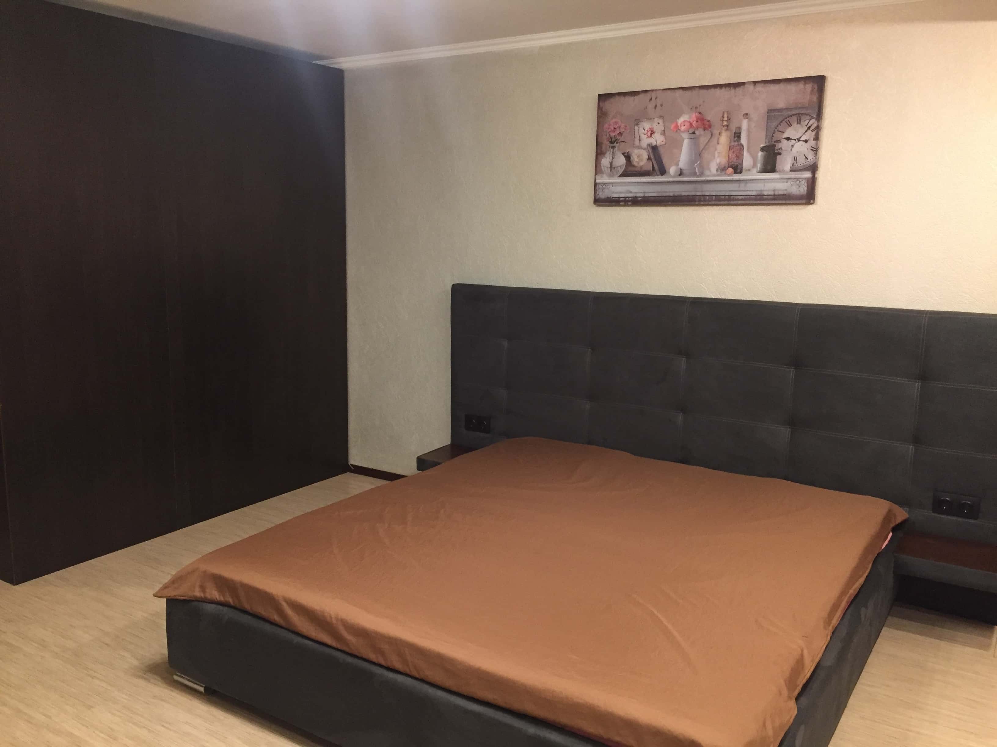 Квартира-студия посуточно, Барнаул, улица Чкалова д. 21 2