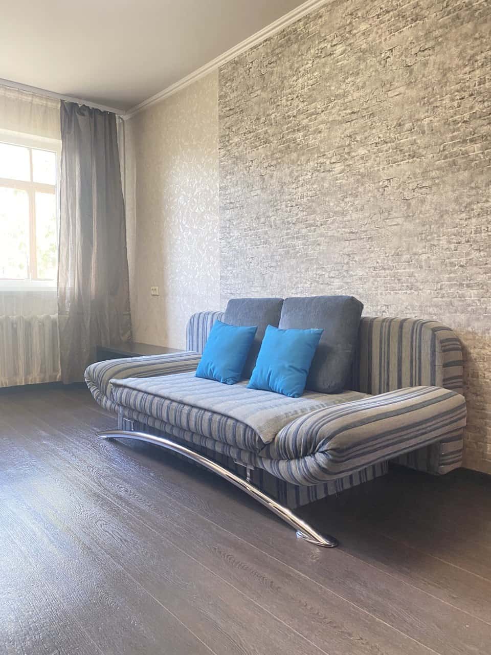 2-комнатная квартира посуточно, Барнаул, улица Чкалова д. 30 5