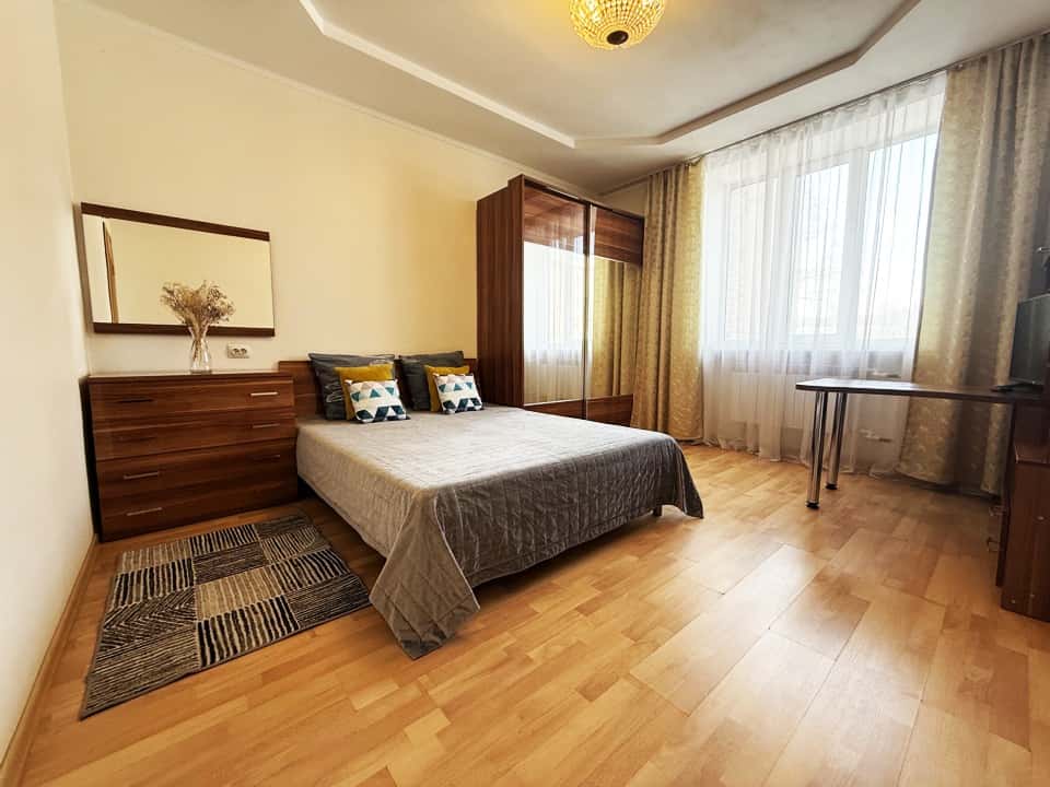 2-комнатная квартира посуточно, Барнаул, пр. Ленина 45