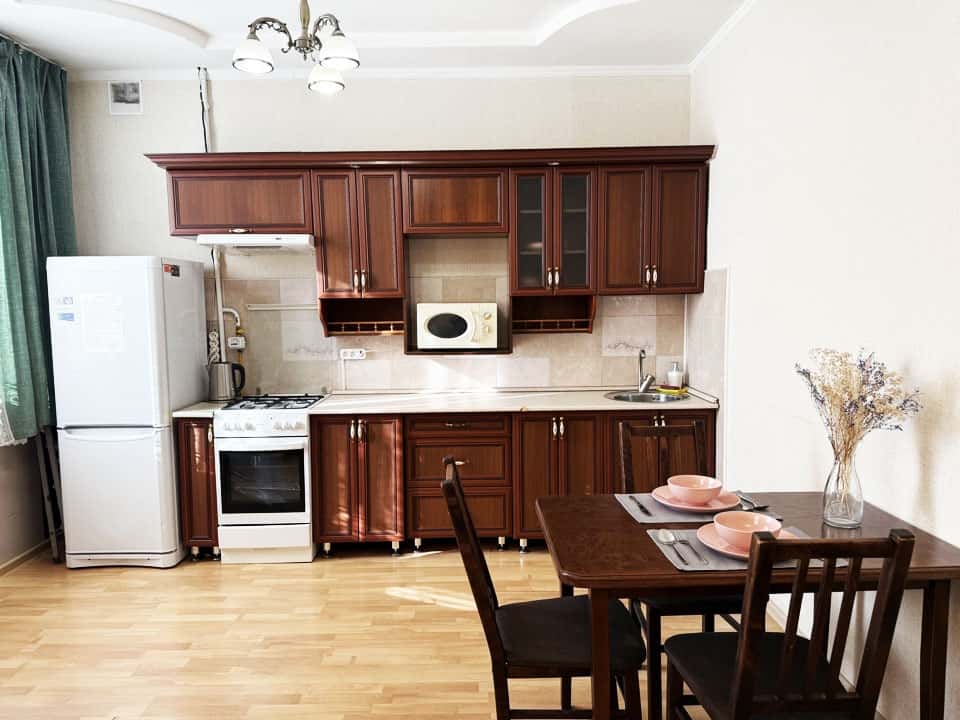 2-комнатная квартира посуточно, Барнаул, пр. Ленина 45 9