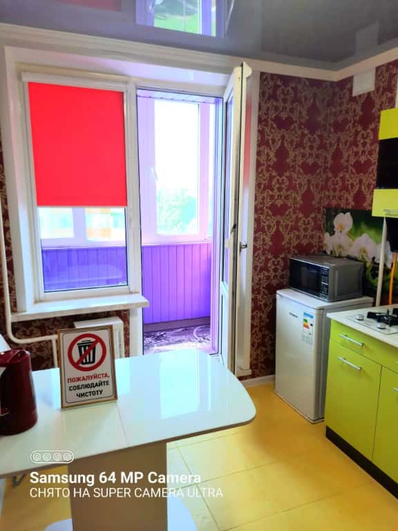 2-комнатная квартира посуточно, Нижнекамск, Чабьинская 3 15