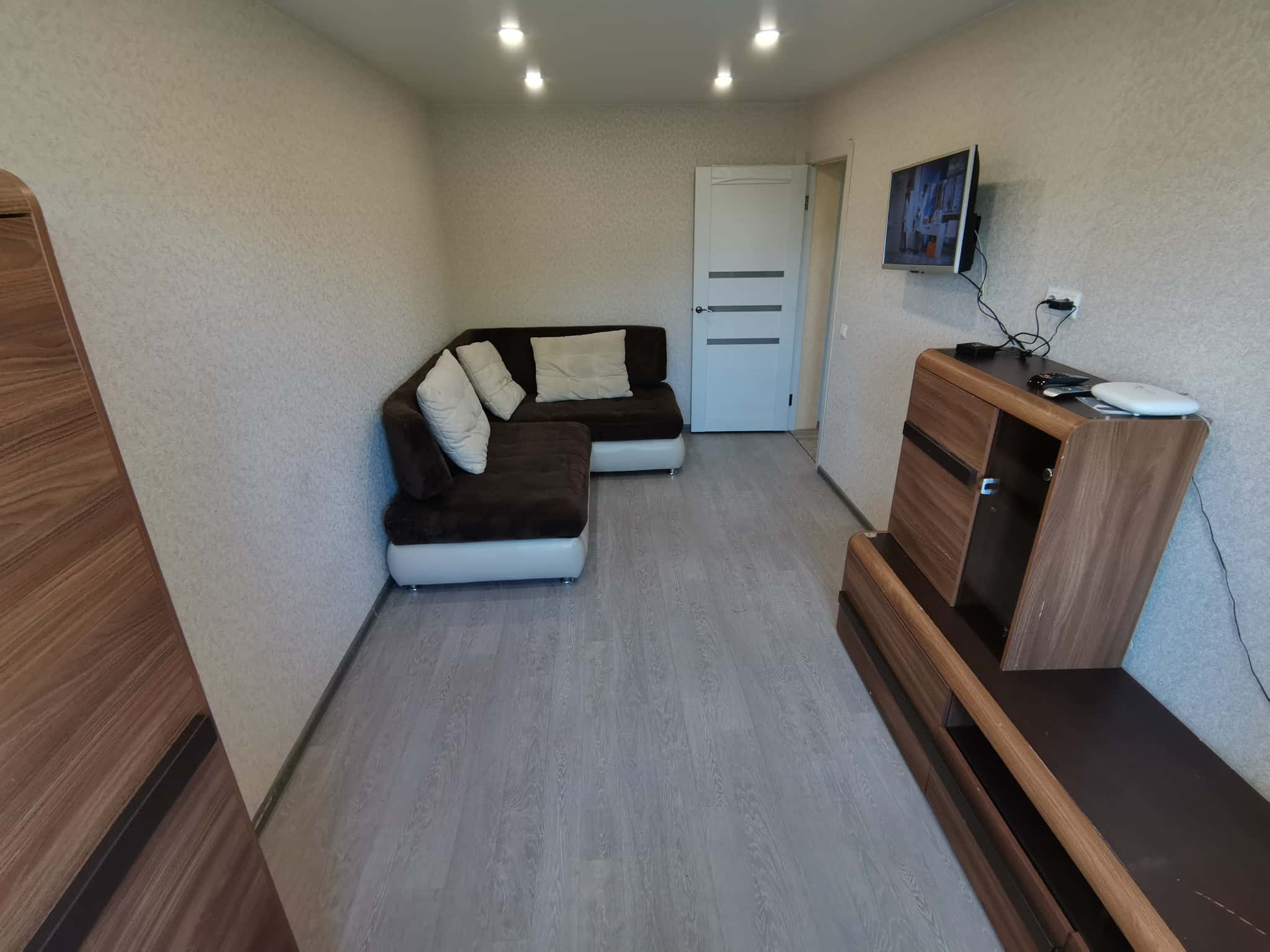 1-комнатная квартира посуточно, Иркутск, Киренская 48 /2 11