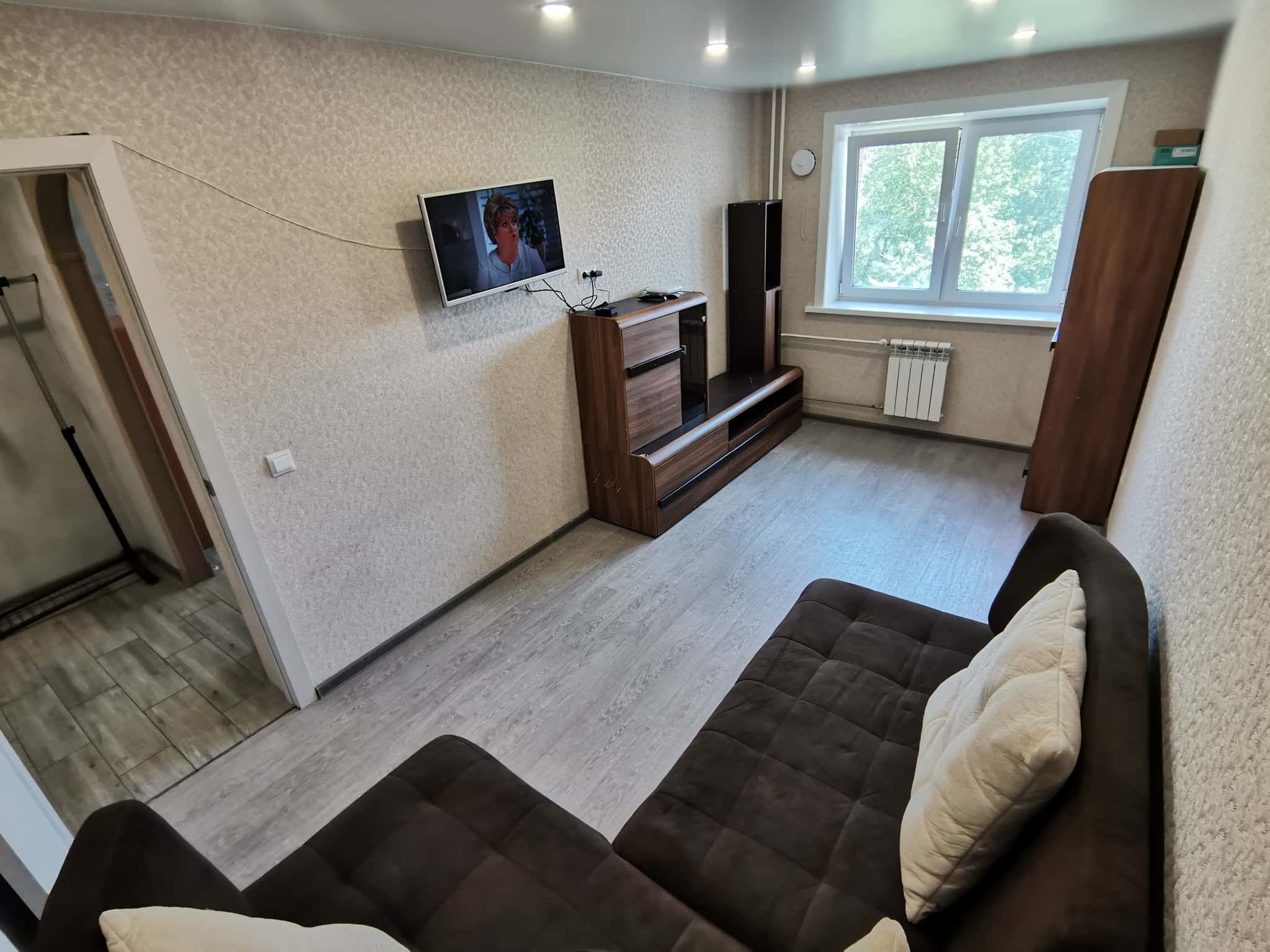 1-комнатная квартира посуточно, Иркутск, Киренская 48 /2 14
