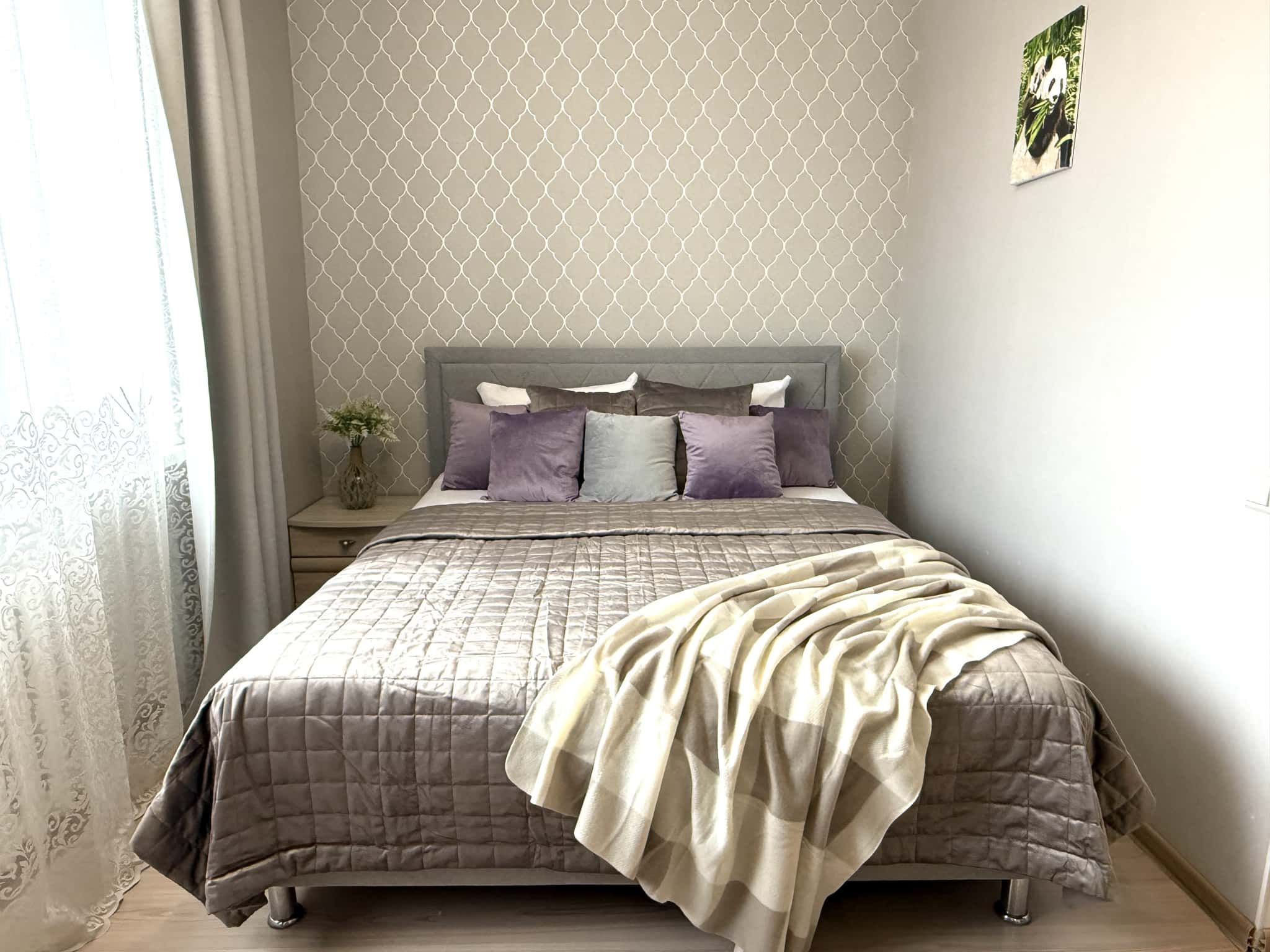 3-комнатная квартира посуточно, Тюмень, ул. Циолковского, д. 9к1 8