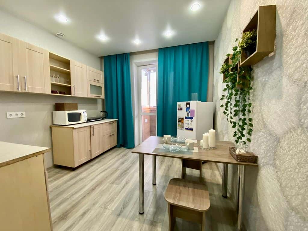 1-комнатная квартира посуточно, Тюмень, ул. Дмитрия Менделеева, д. 2к2 2