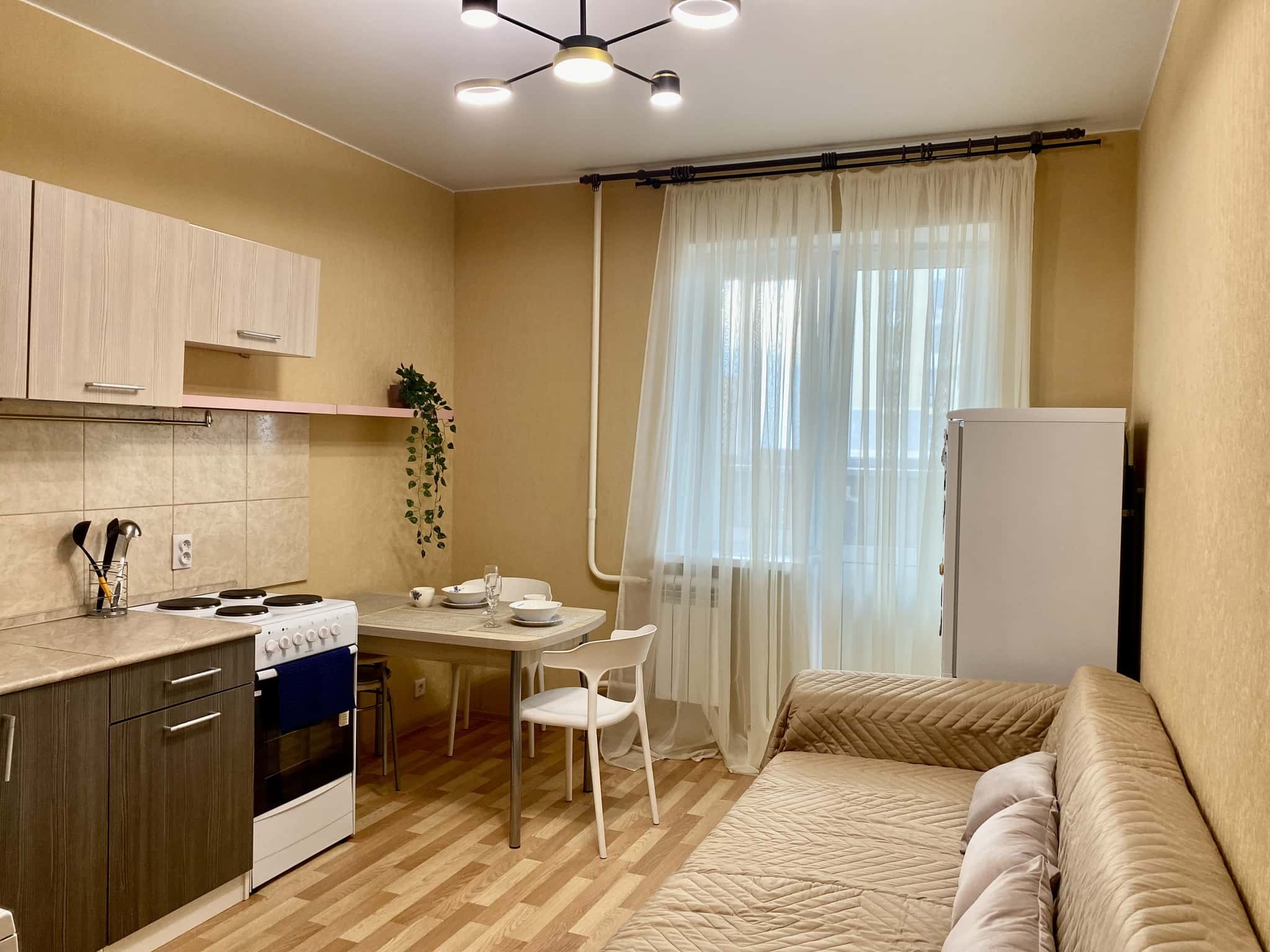 1-комнатная квартира посуточно, Тюмень, ул. Бориса Житкова, д. 7к1 2