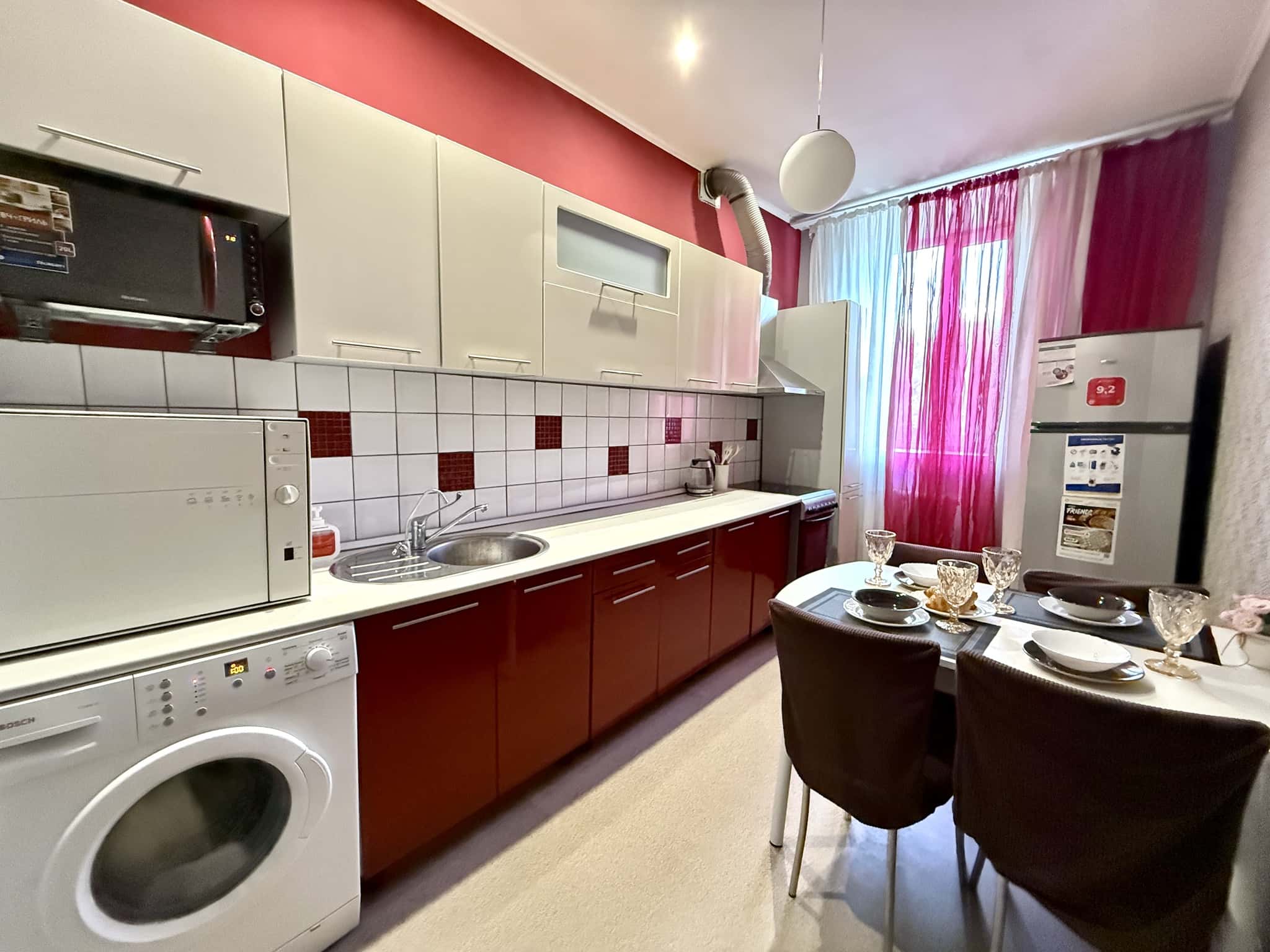 2-комнатная квартира посуточно, Тюмень, ул. Ленина, д. 63 3
