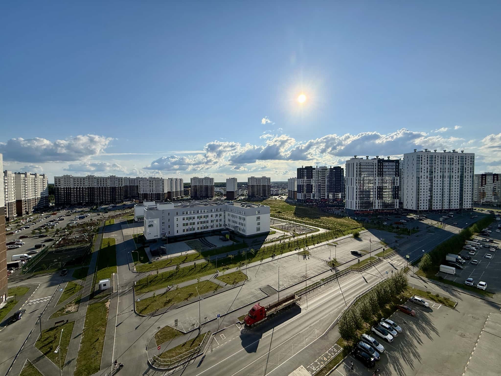 1-комнатная квартира посуточно, Тюмень, ул. Валентины Трофимовой, д. 13 8