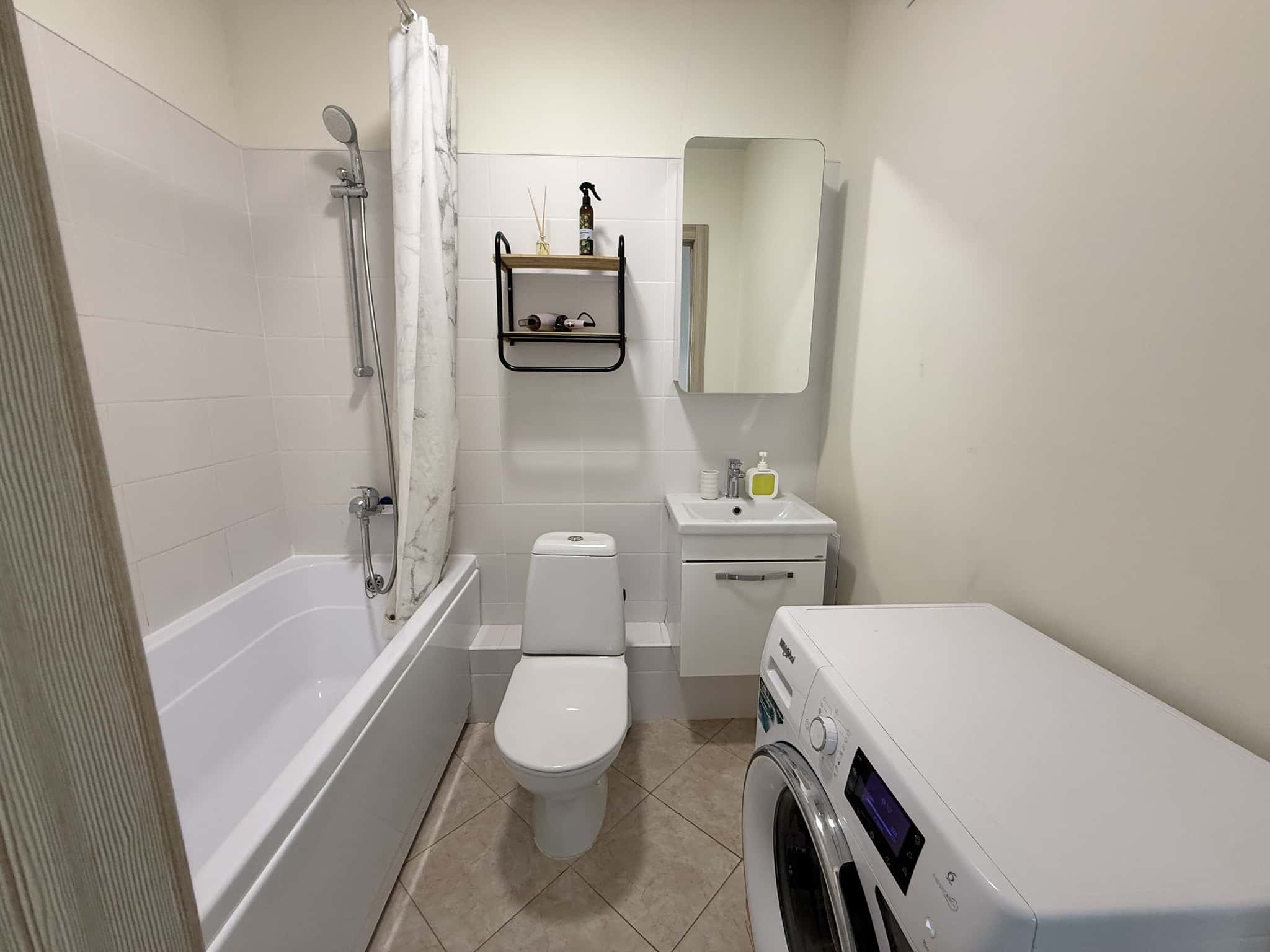 2-комнатная квартира посуточно, Тюмень, ул. Краснооктябрьская, д. 14 5