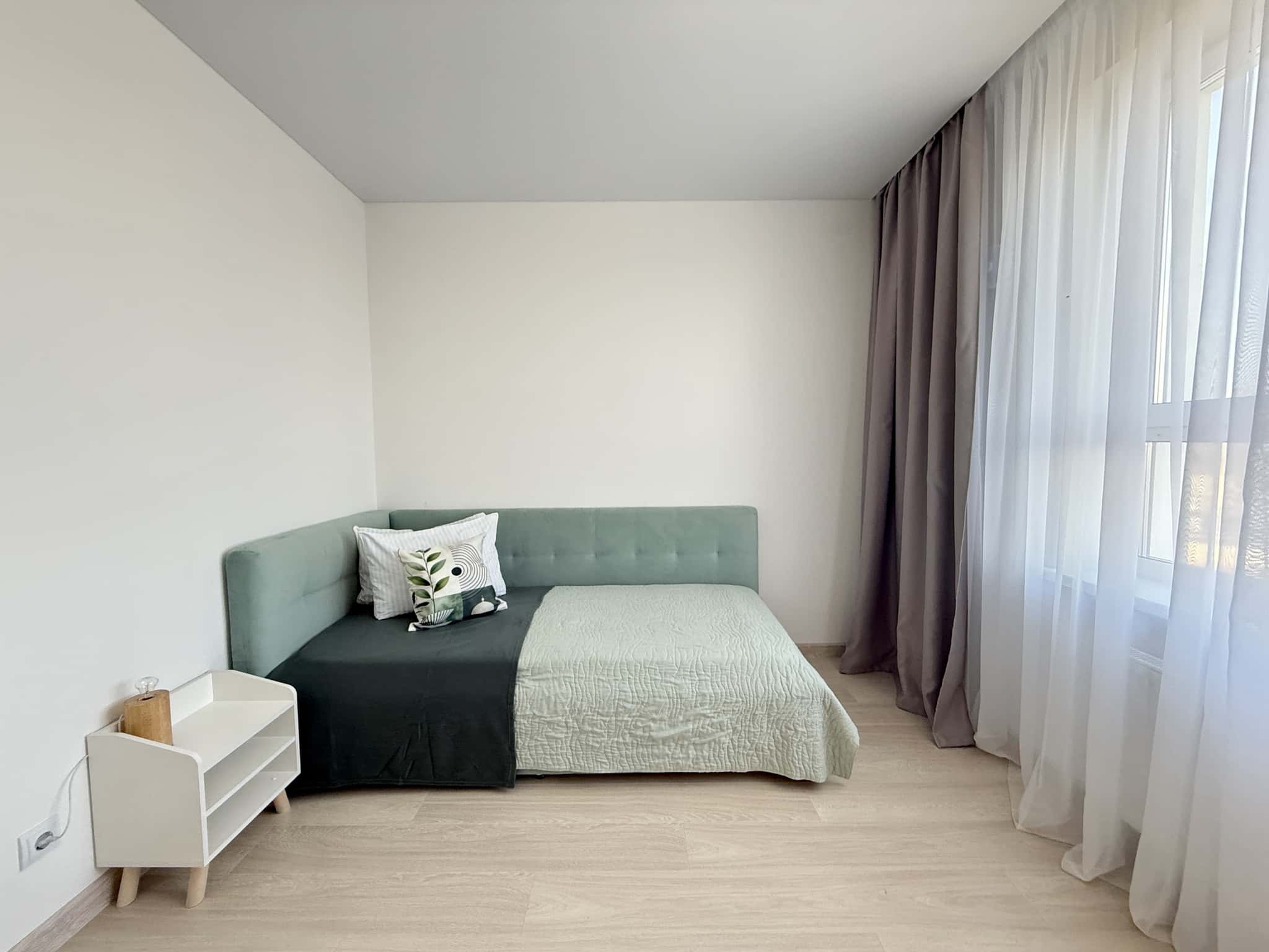 2-комнатная квартира посуточно, Тюмень, ул. Одесская, д. 7к1 2