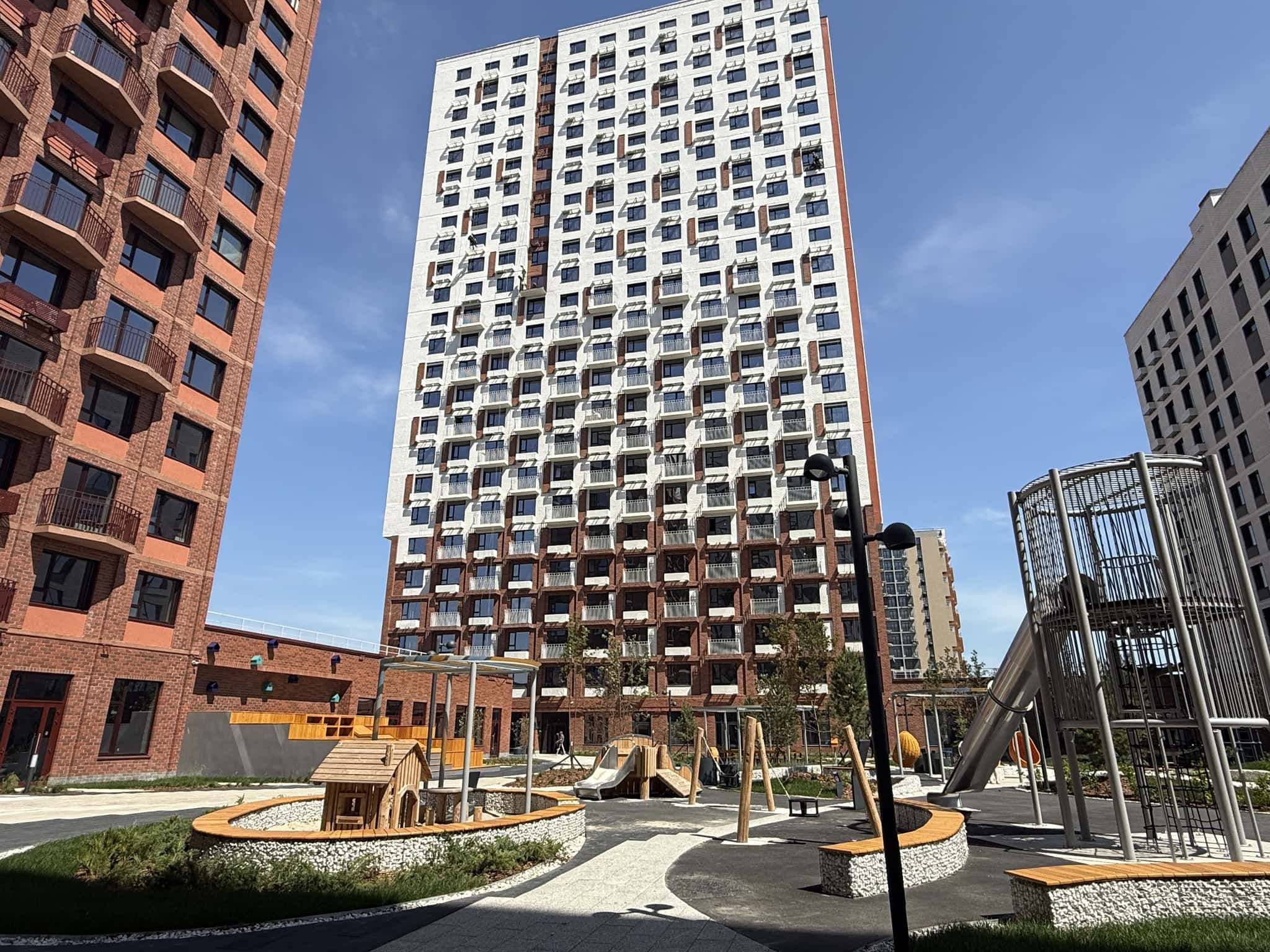 1-комнатная квартира посуточно, Тюмень, ул. Защитников Отечества, д. 30 5