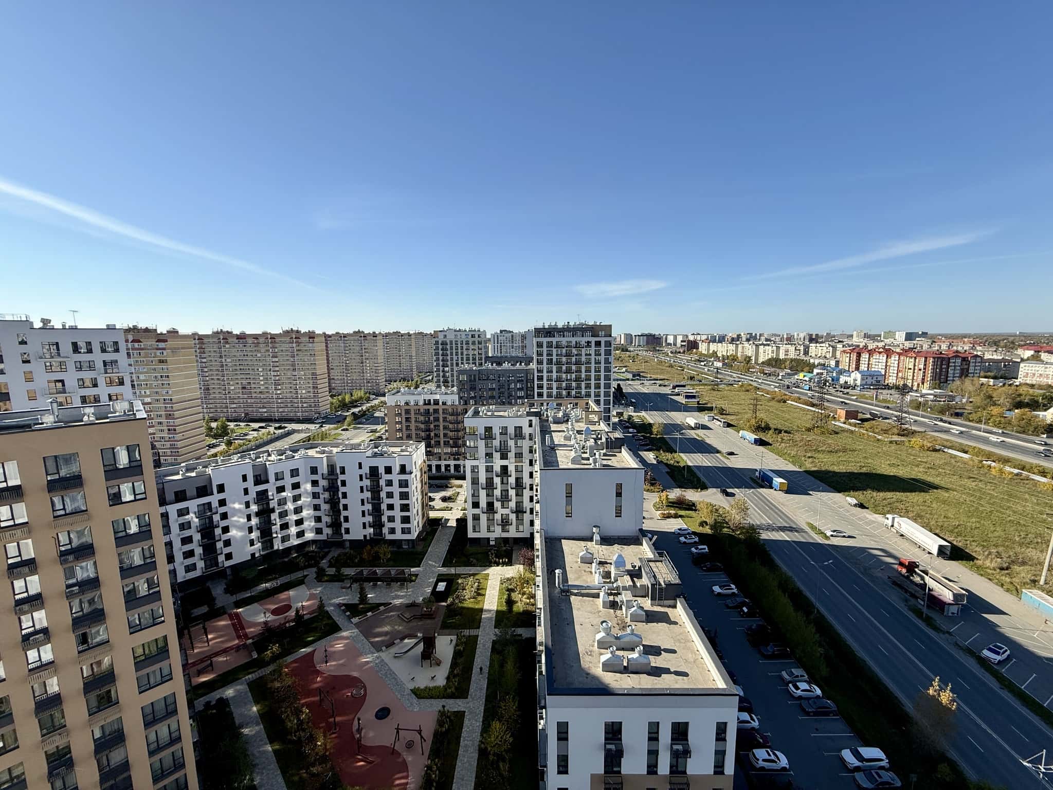 1-комнатная квартира посуточно, Тюмень, ул. Арктическая, д. 9 7