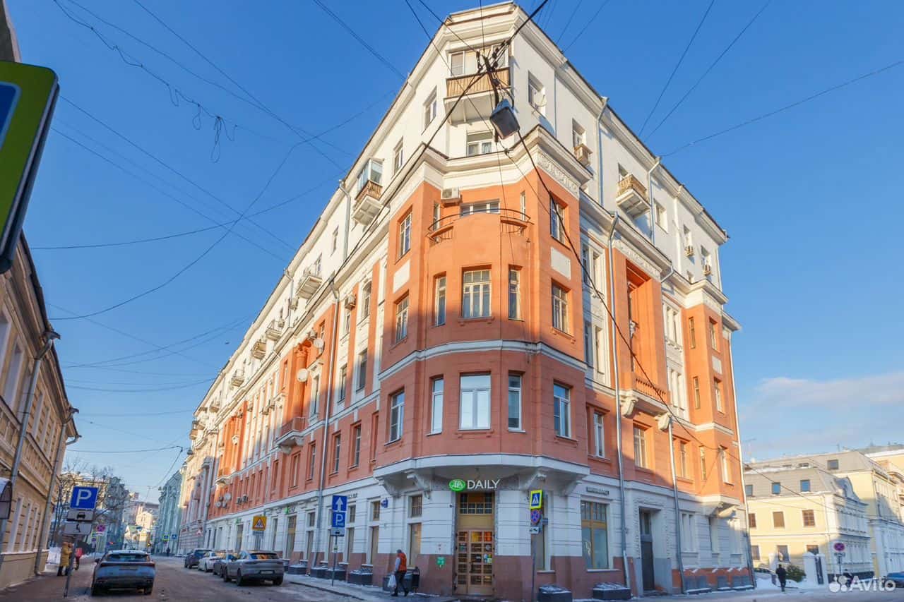 1-комнатная квартира посуточно, Москва, Лялин пер., 11-13/1с1 15