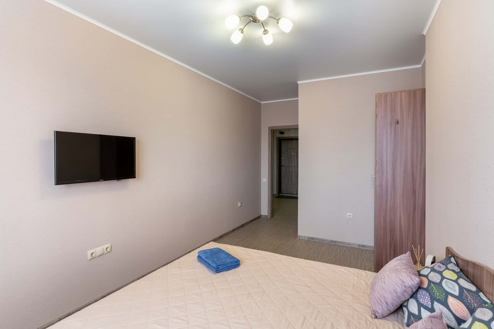 1-комнатная квартира посуточно, Тюмень, ул. Николая Зелинского, д. 1к1 4