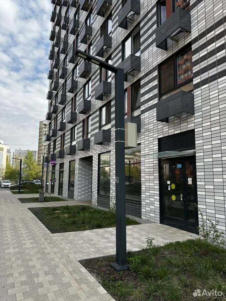 1-комнатная квартира посуточно, Москва, ул. Маршала Сергеева, 3 3