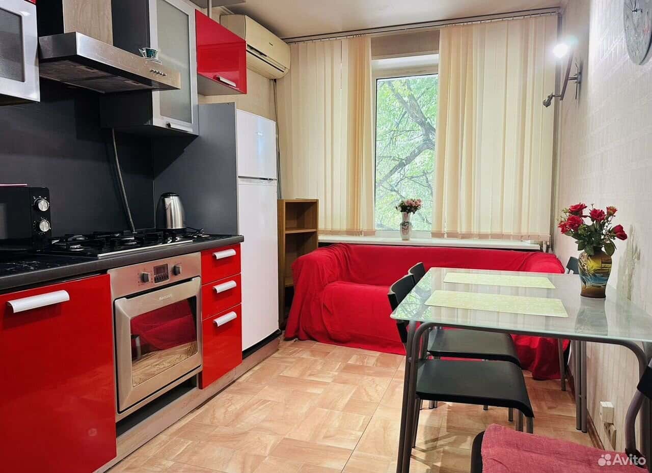1-комнатная квартира посуточно, Москва, Мишина ул., 4 11