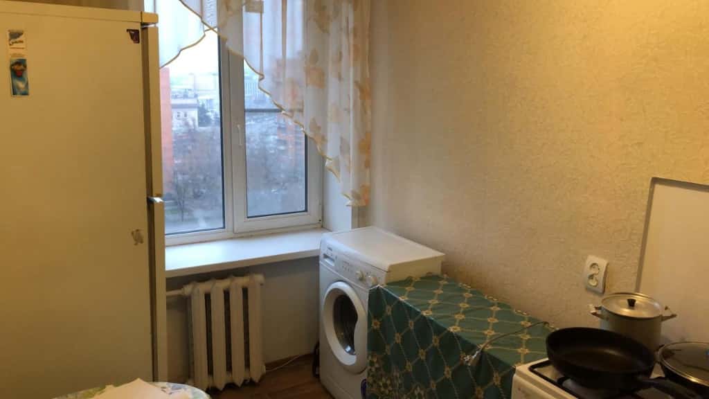 1-комнатная квартира посуточно, Тула, Красноармейский проспект, 4 4