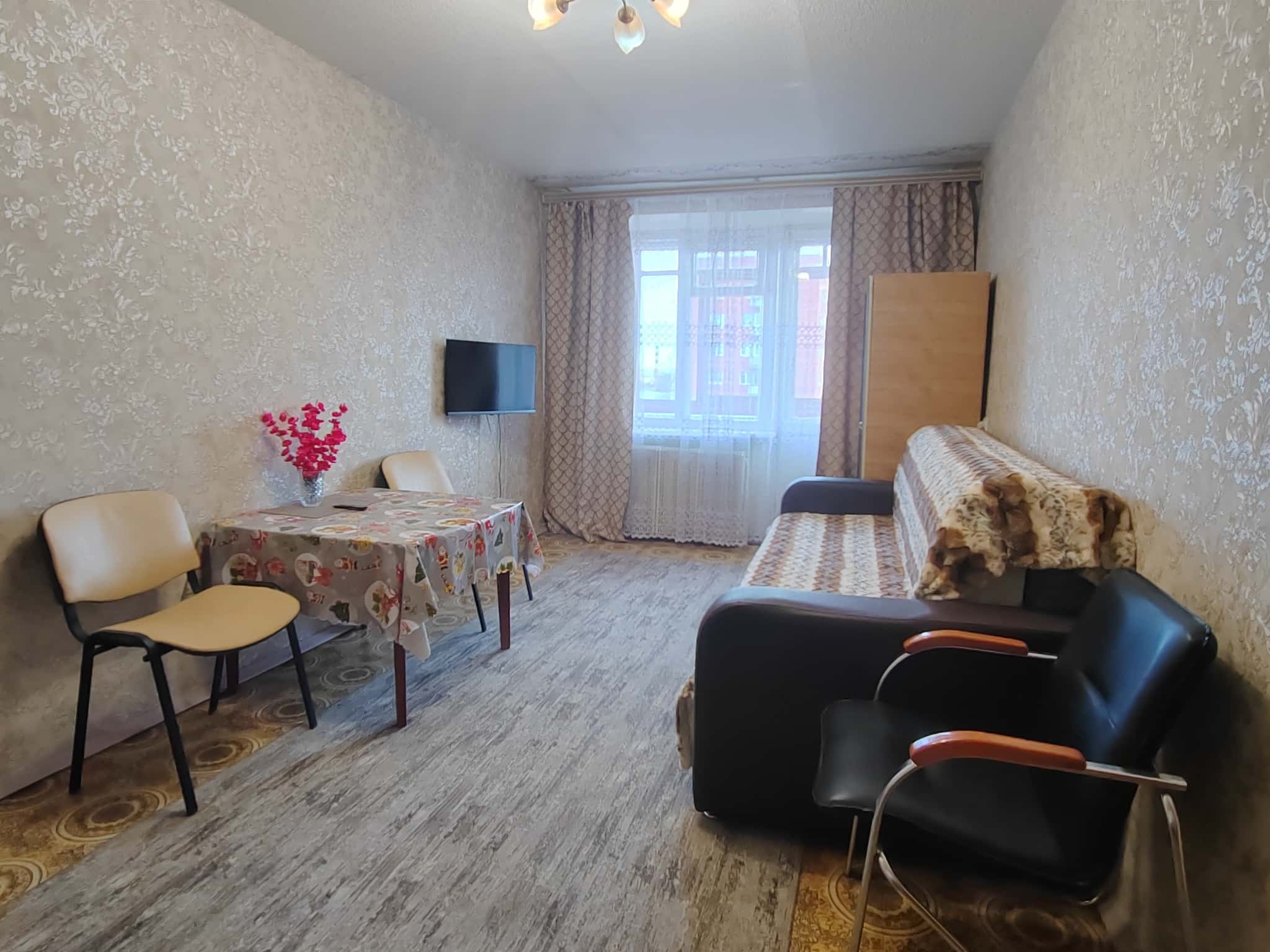 2-комнатная квартира посуточно, Тула, Красноармейский проспект, 6к2 5