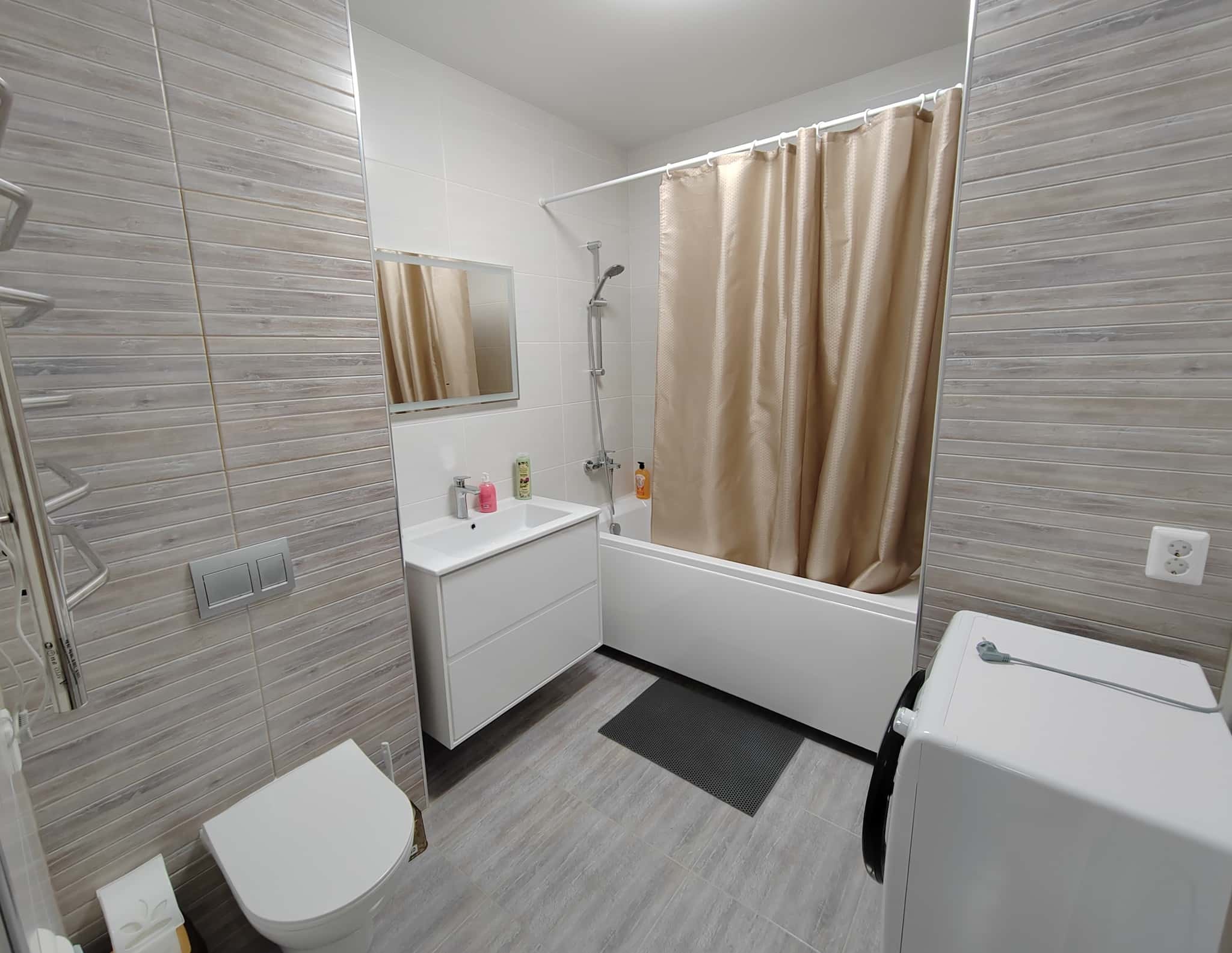 2-комнатная квартира посуточно, Тула, ул. Академика Насоновой, 1Б 13