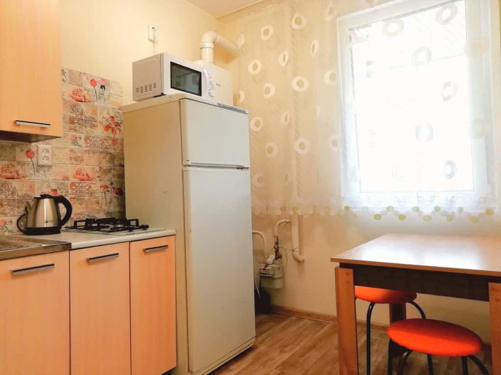 1-комнатная квартира посуточно, Рязань, ул. Чапаева, 57 5