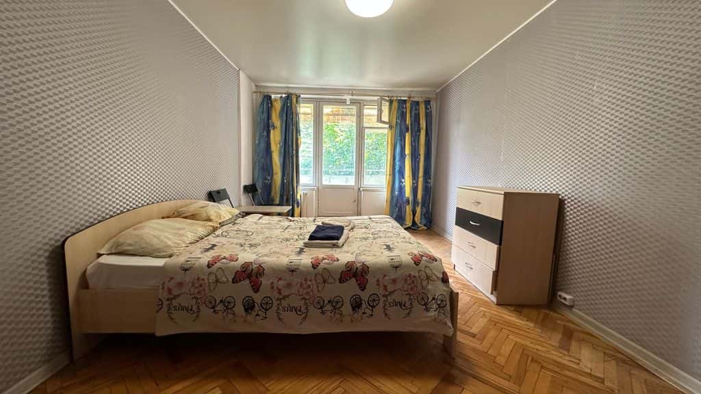 2-комнатная квартира посуточно, Одинцово, ул. Маршала Жукова, 15 — ул. Маршала Жукова, 15
