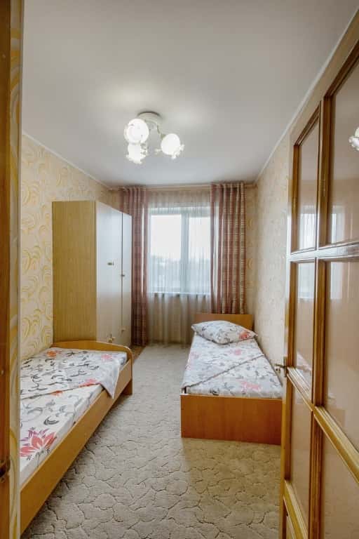 2-комнатная квартира посуточно, Новокузнецк, ул. Кирова, 73 13