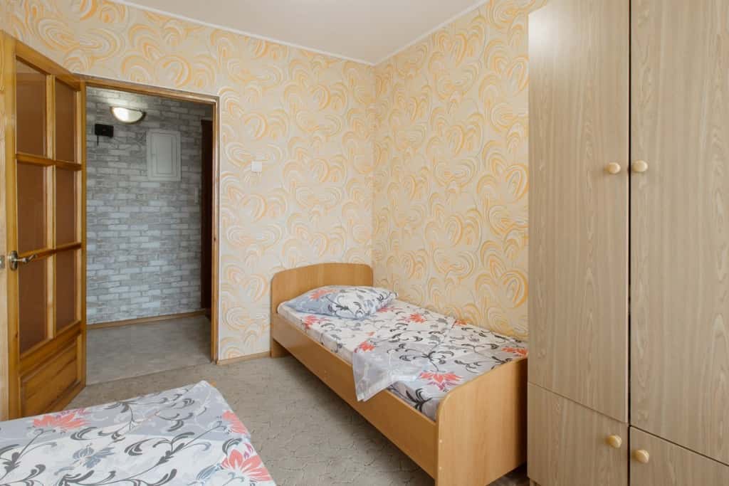 2-комнатная квартира посуточно, Новокузнецк, ул. Кирова, 73 14