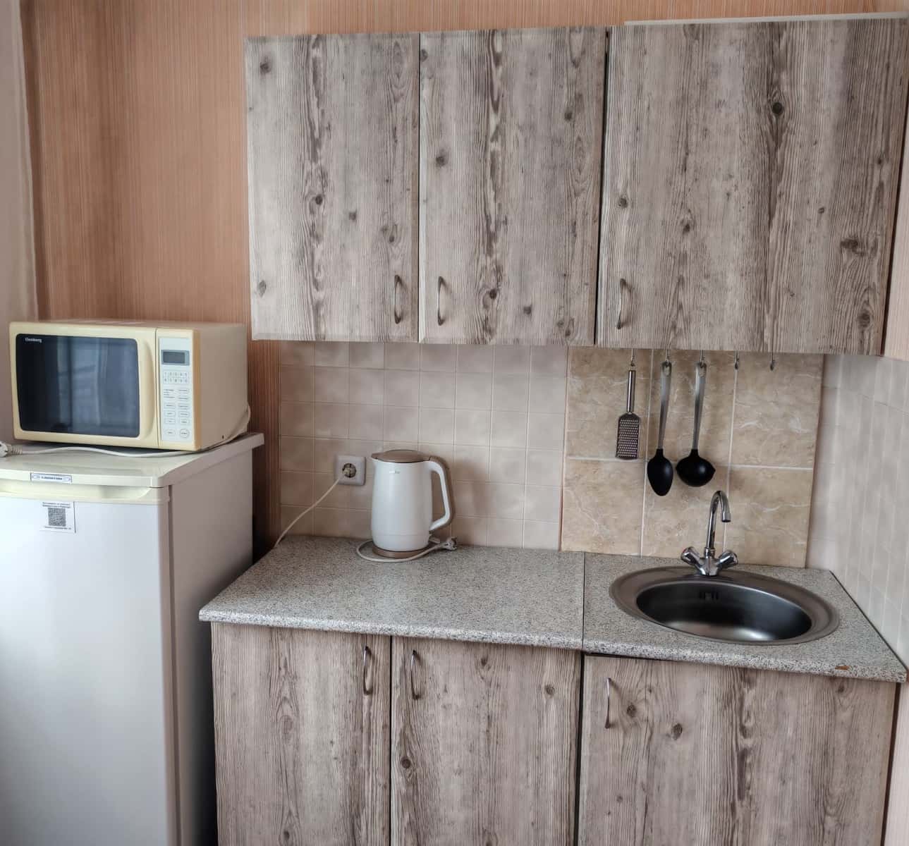 1-комнатная квартира посуточно, Новокузнецк, пр-кт Строителей, 90Б 9