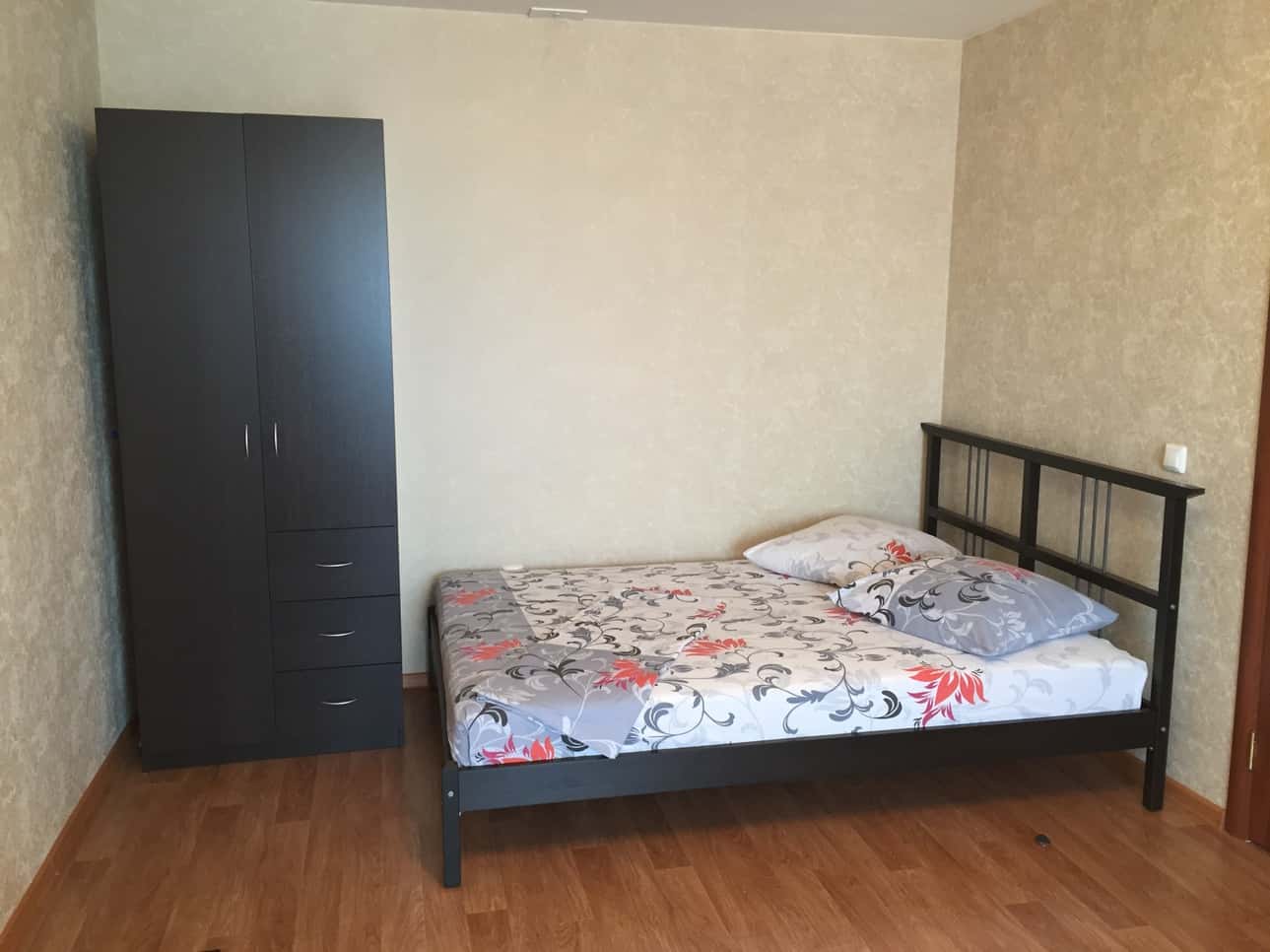 1-комнатная квартира посуточно, Новокузнецк, пр-кт Строителей, 90Б 9
