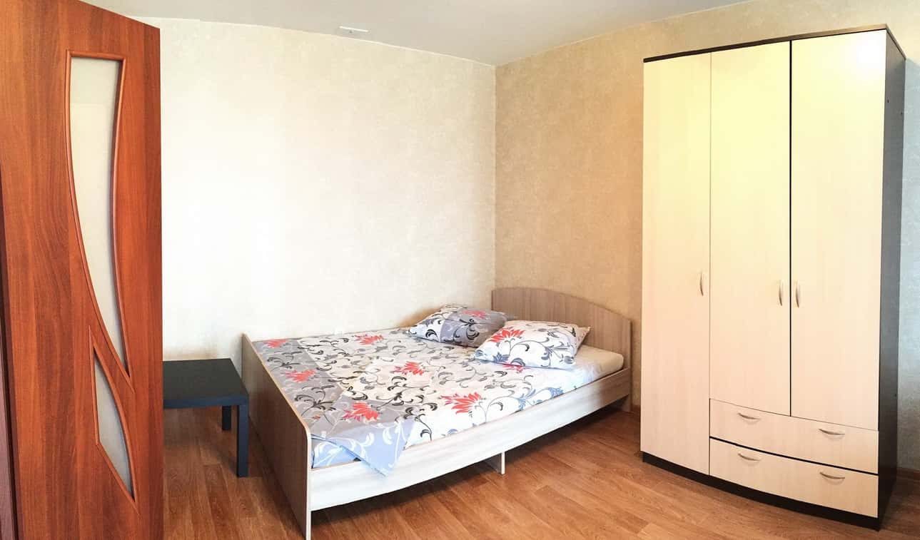 1-комнатная квартира посуточно, Новокузнецк, пр-кт Строителей, 90Б 2